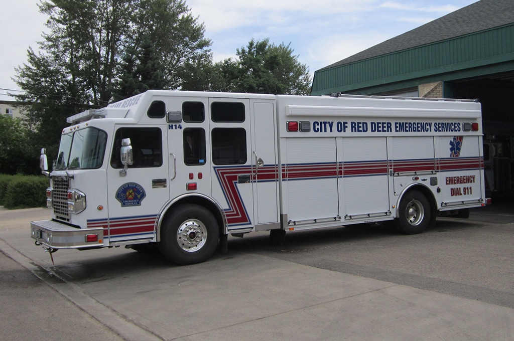 Red Deer, AB FD-Heavy Rescue - SVI Trucks