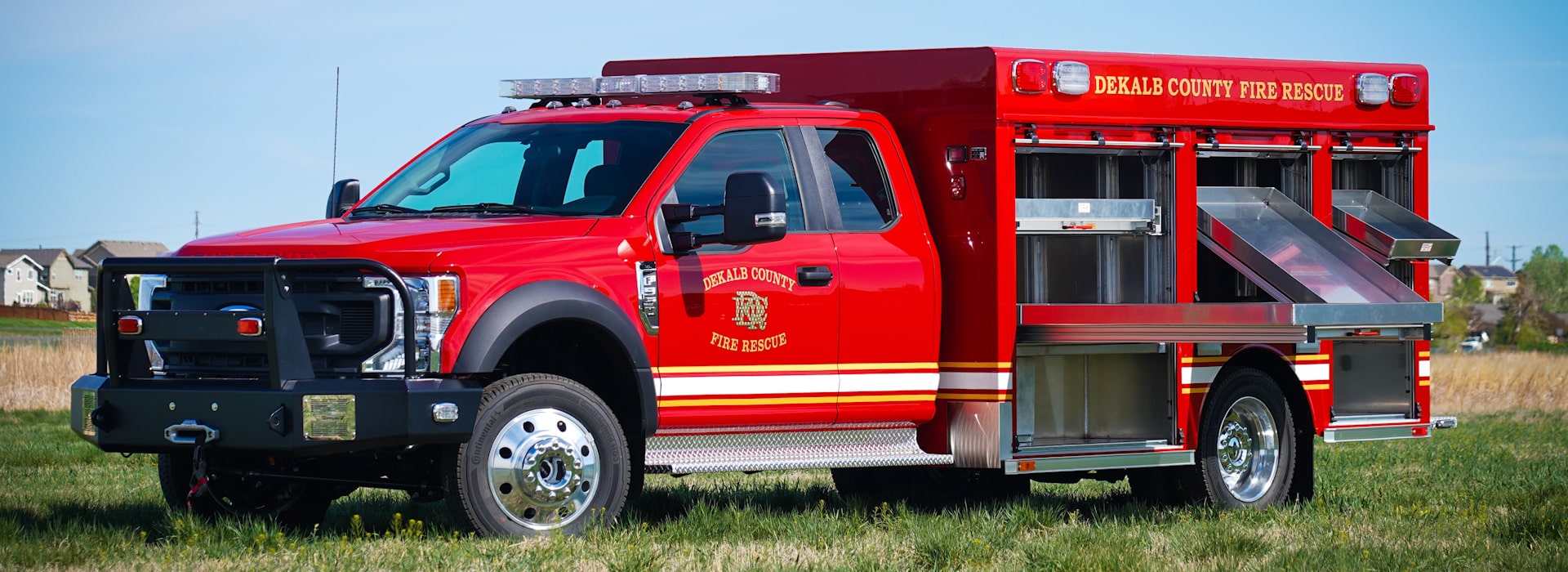 front street view of Dekalb light rescue fire truck