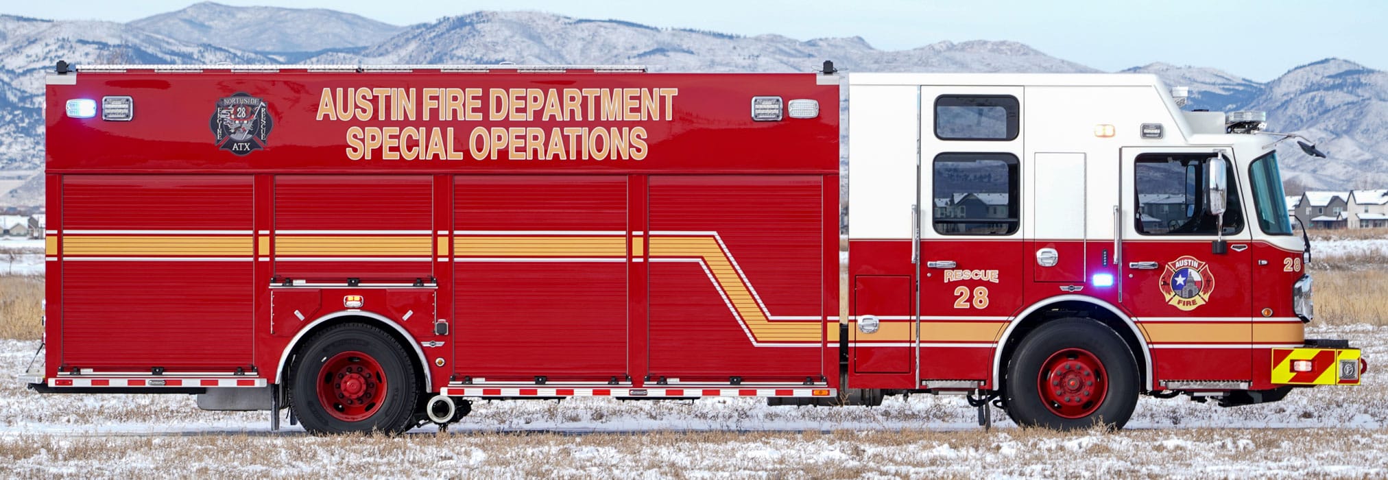 street side view of Austin Texas heavy rescue apparatus