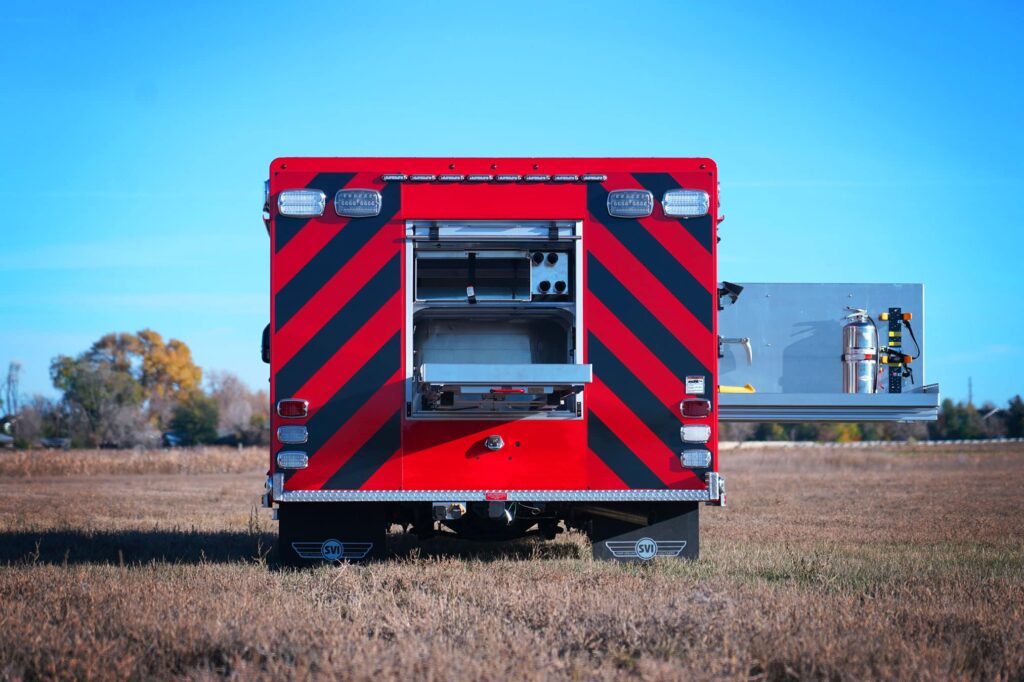 Rapids_NY-rear-open