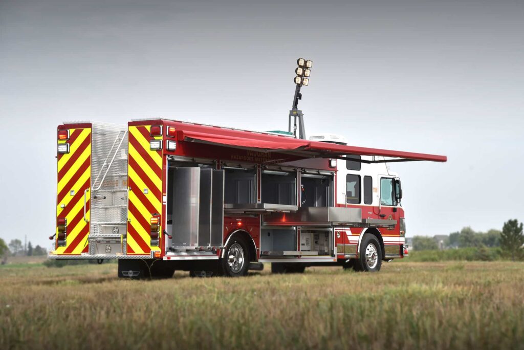 Vaughan-Curbside-Open-Rear3