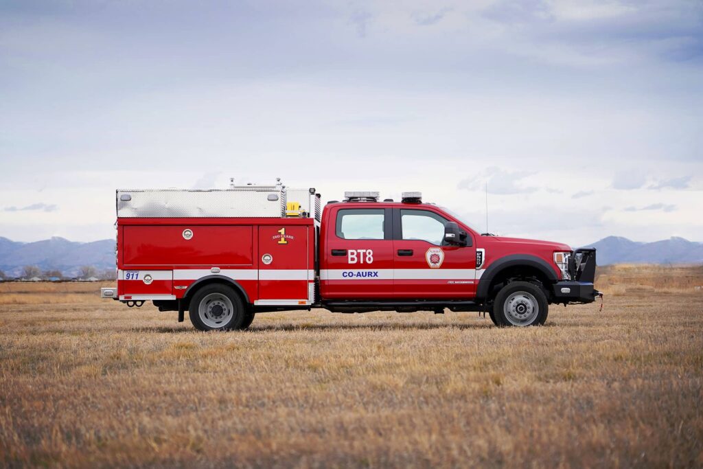 aurora-T6curbside
