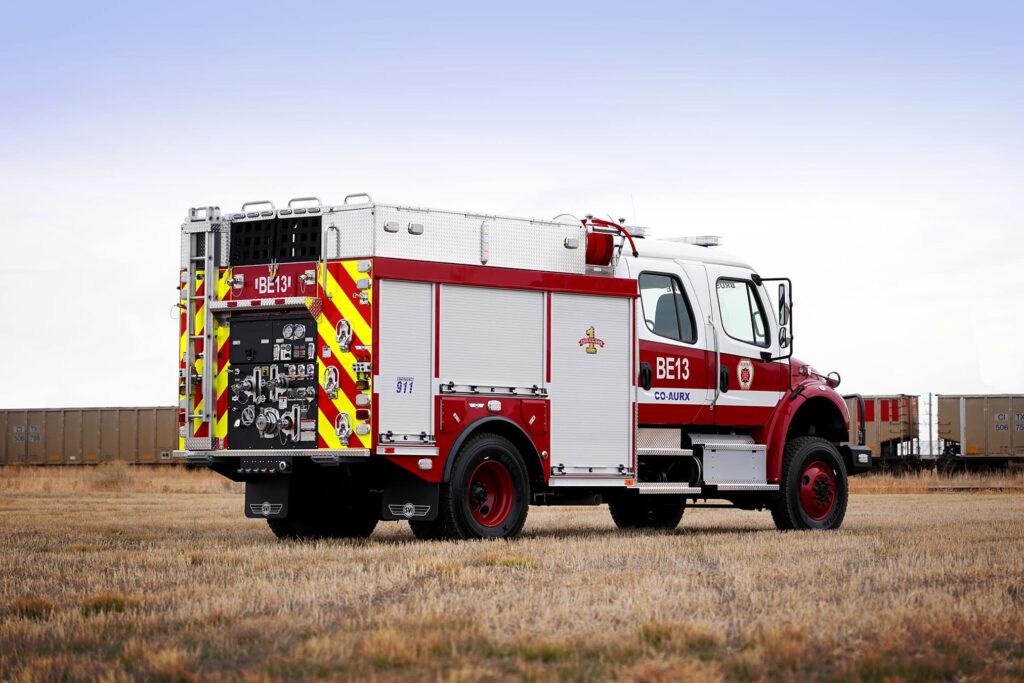 aurora-curbside-rear