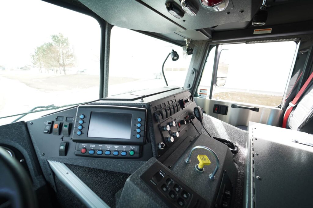 int-cab2