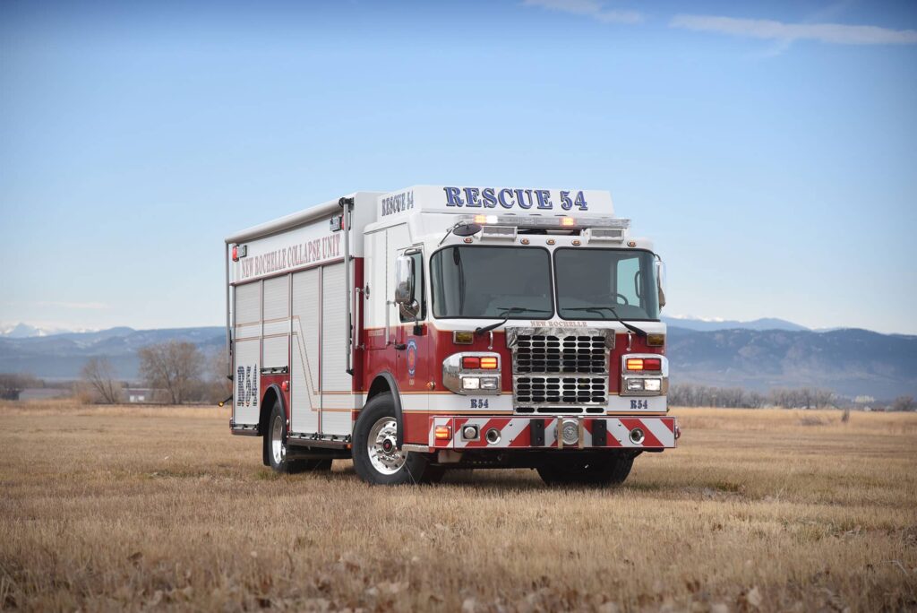 newRochelle-curbside-front-rolling