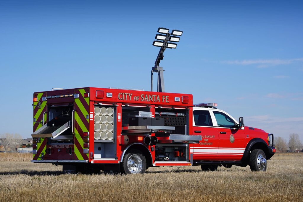 santaFe1067_Curbside-Rear-Open