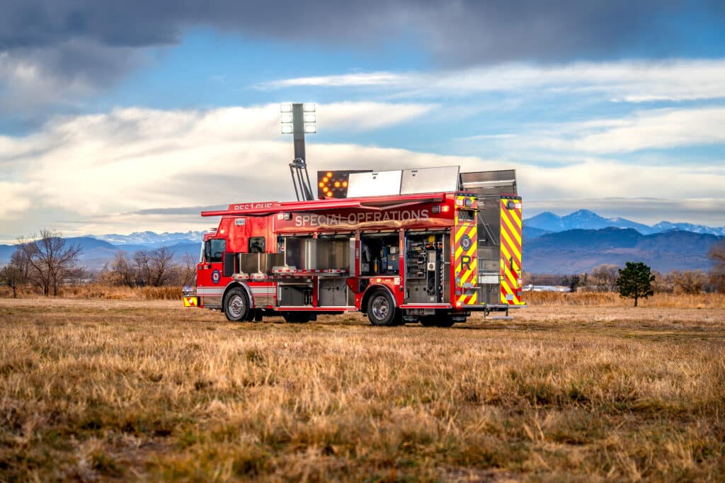 streetside-rear-open
