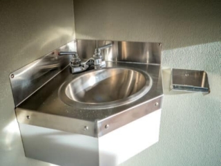 lavatory-2