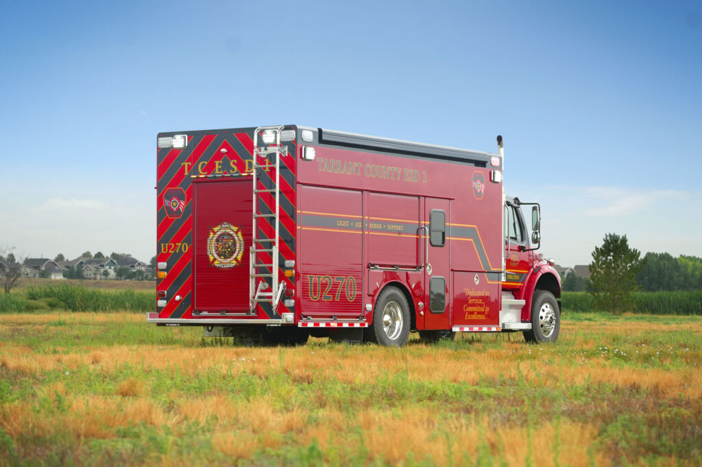 tarrant1332-curbside-rear